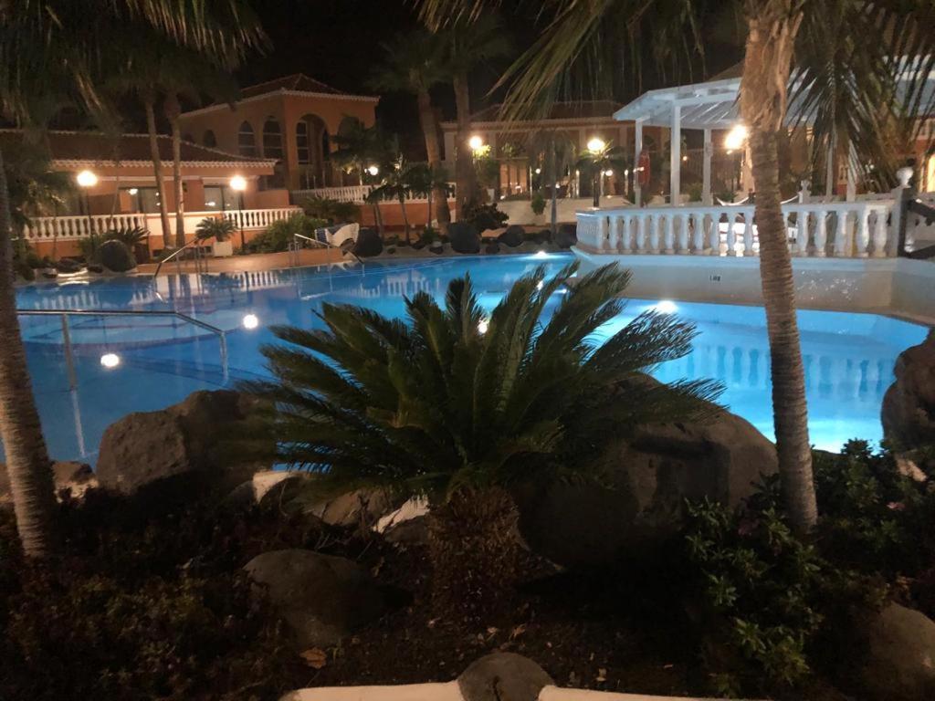 Apartamento Las Vistas Beach - Tenerife Royal Gardens Playa de las Americas  Ngoại thất bức ảnh